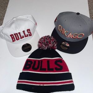Chicago bulls 2 hats / 1 beanie